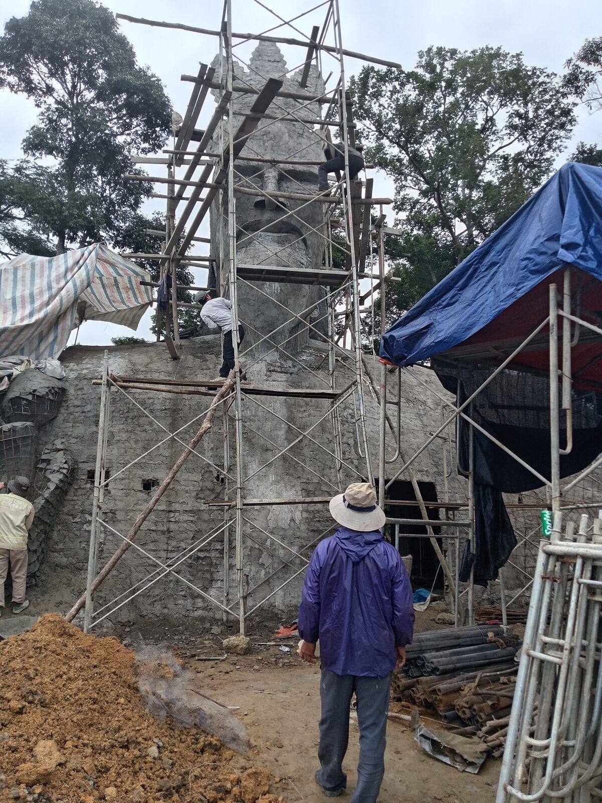 Lên cốt lưới phần giả đá, đầu tháng 1/2026
